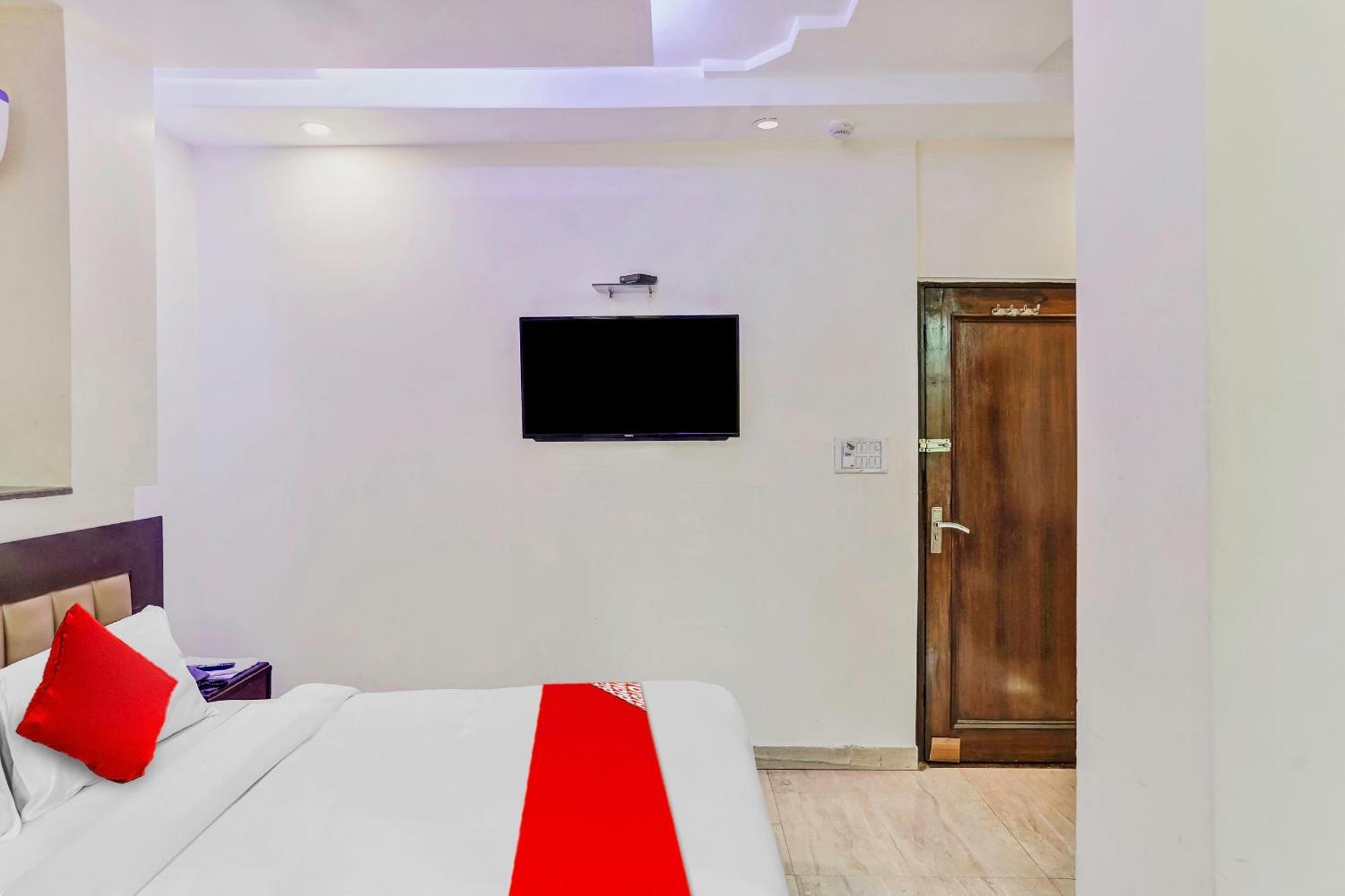 Hotel O Delhi Empire New Delhi Exterior photo