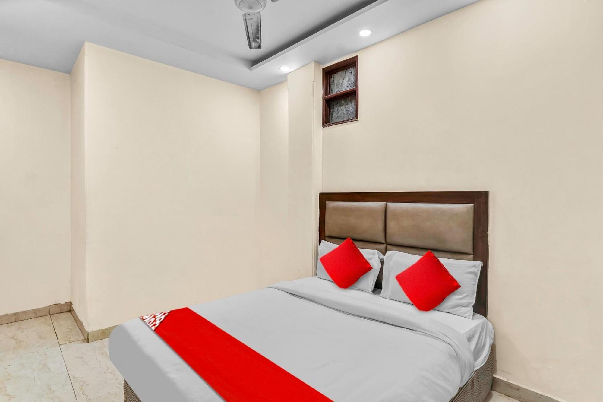 Hotel O Delhi Empire New Delhi Exterior photo