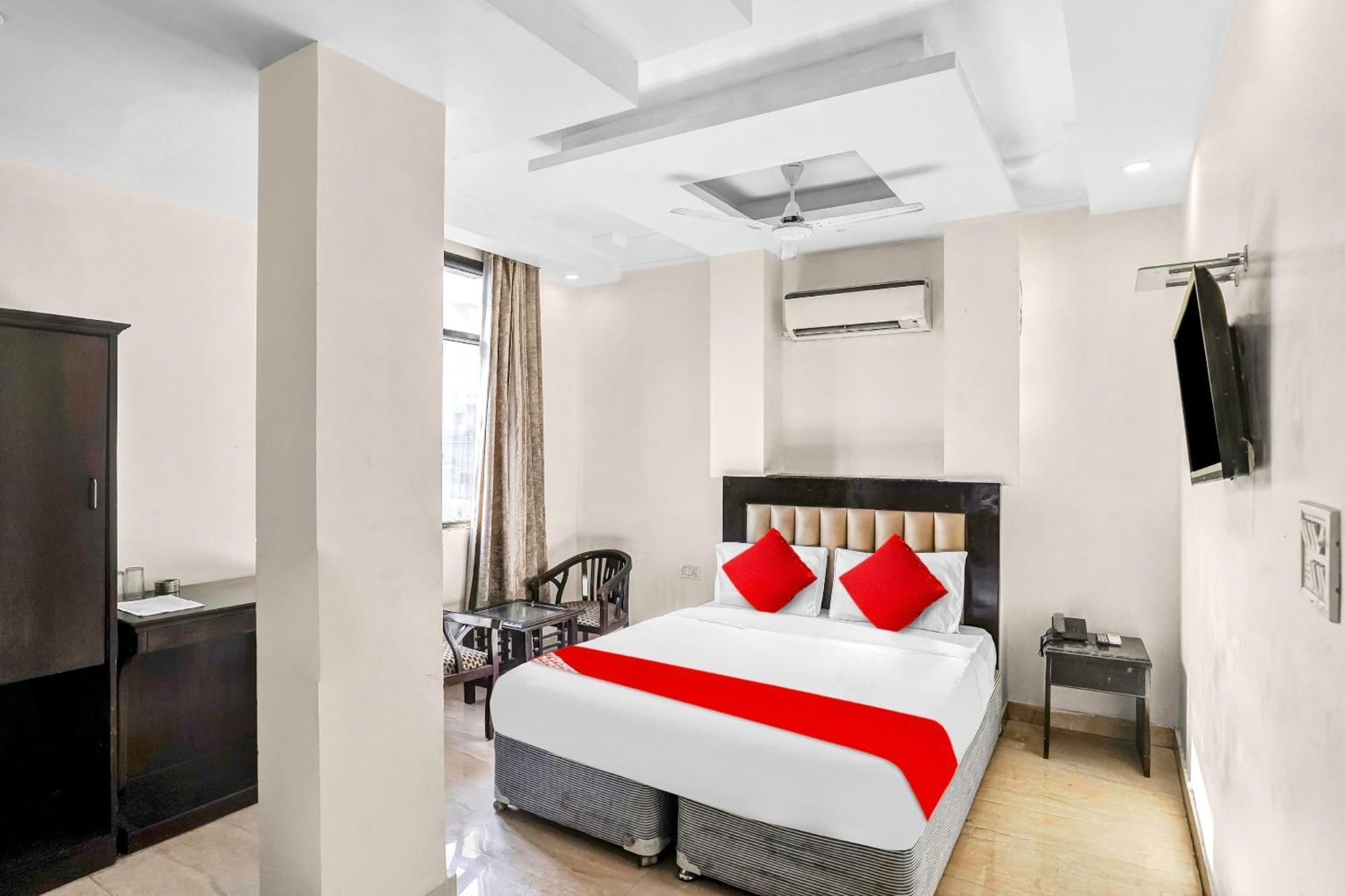 Hotel O Delhi Empire New Delhi Exterior photo