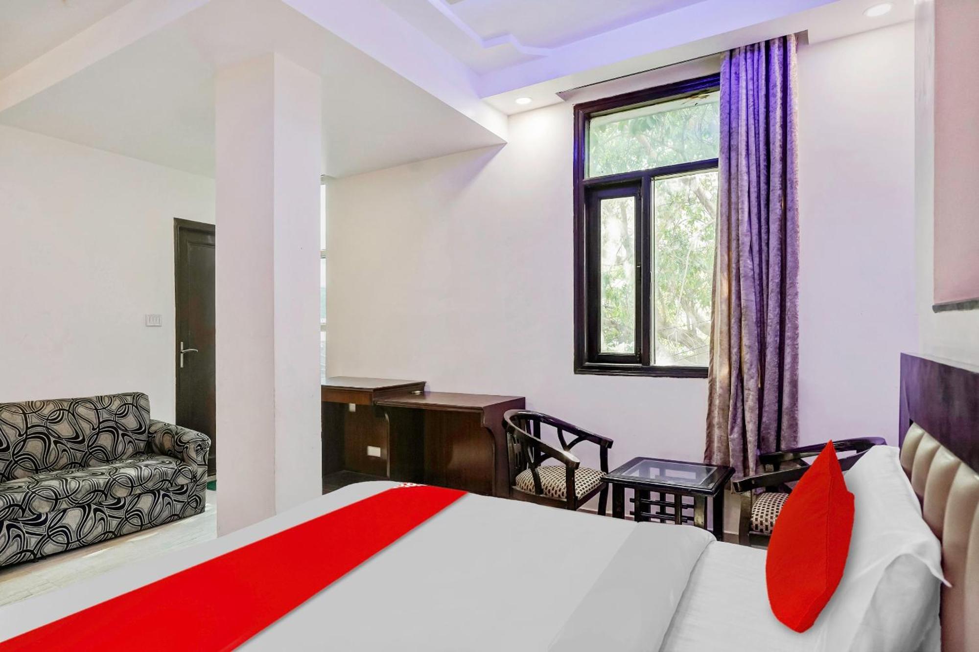 Hotel O Delhi Empire New Delhi Exterior photo